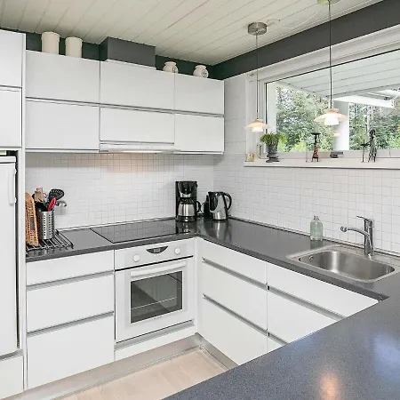 Two-bedroom In 6 Jerup